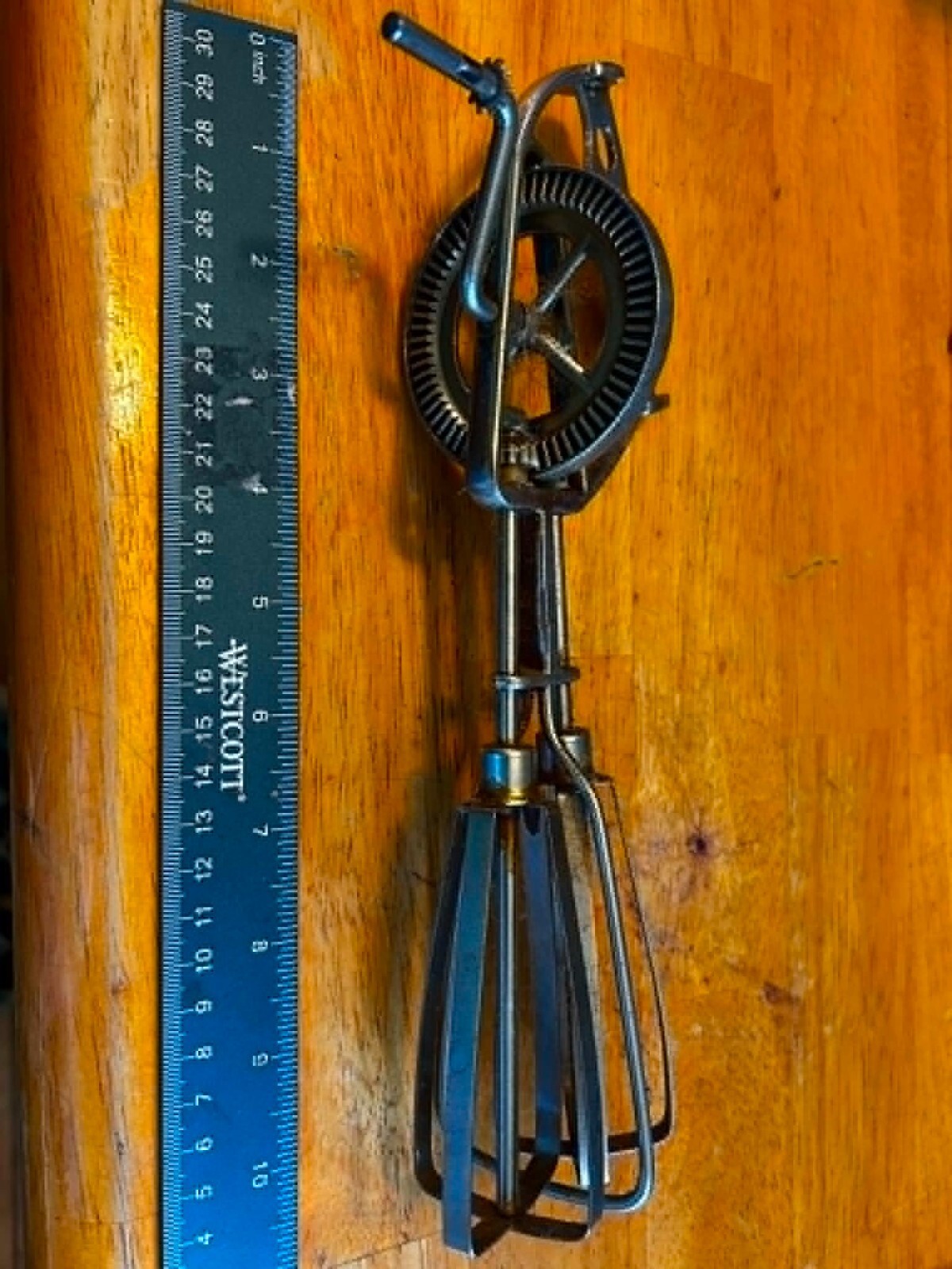 Vintage Hand Crank Egg Beaters Lot of 2 Stainless Red Handle Kitchen Mixers