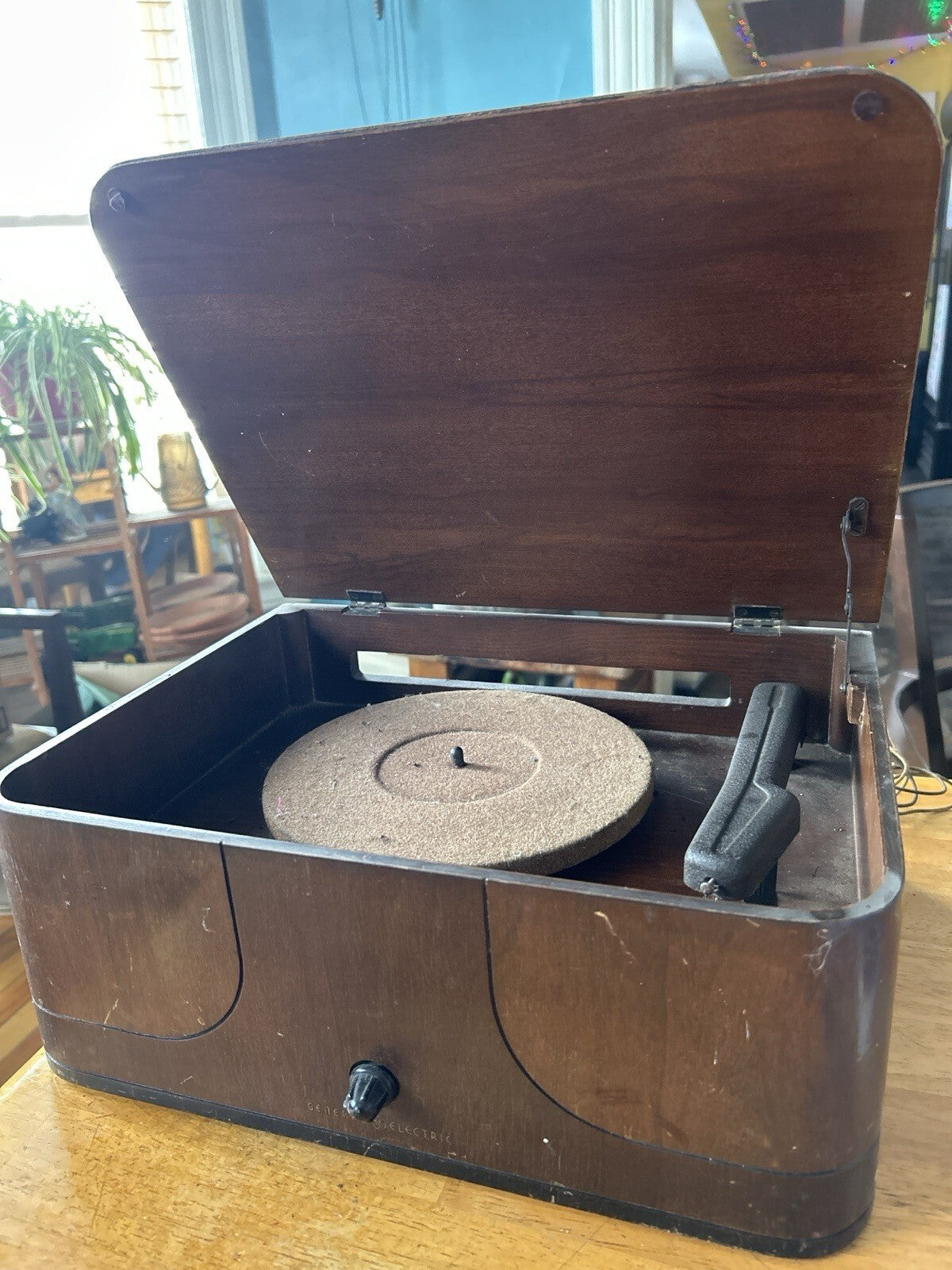 Vintage GE LM-14 Record Player Wood Case Mid-Century As-Is