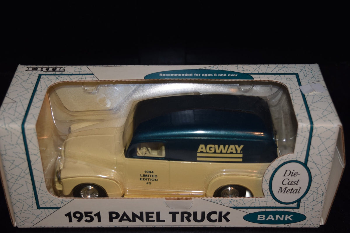ERTL 1951 Panel Truck Agway 1994 Limited Edition #9 Bank 1:25 Scale