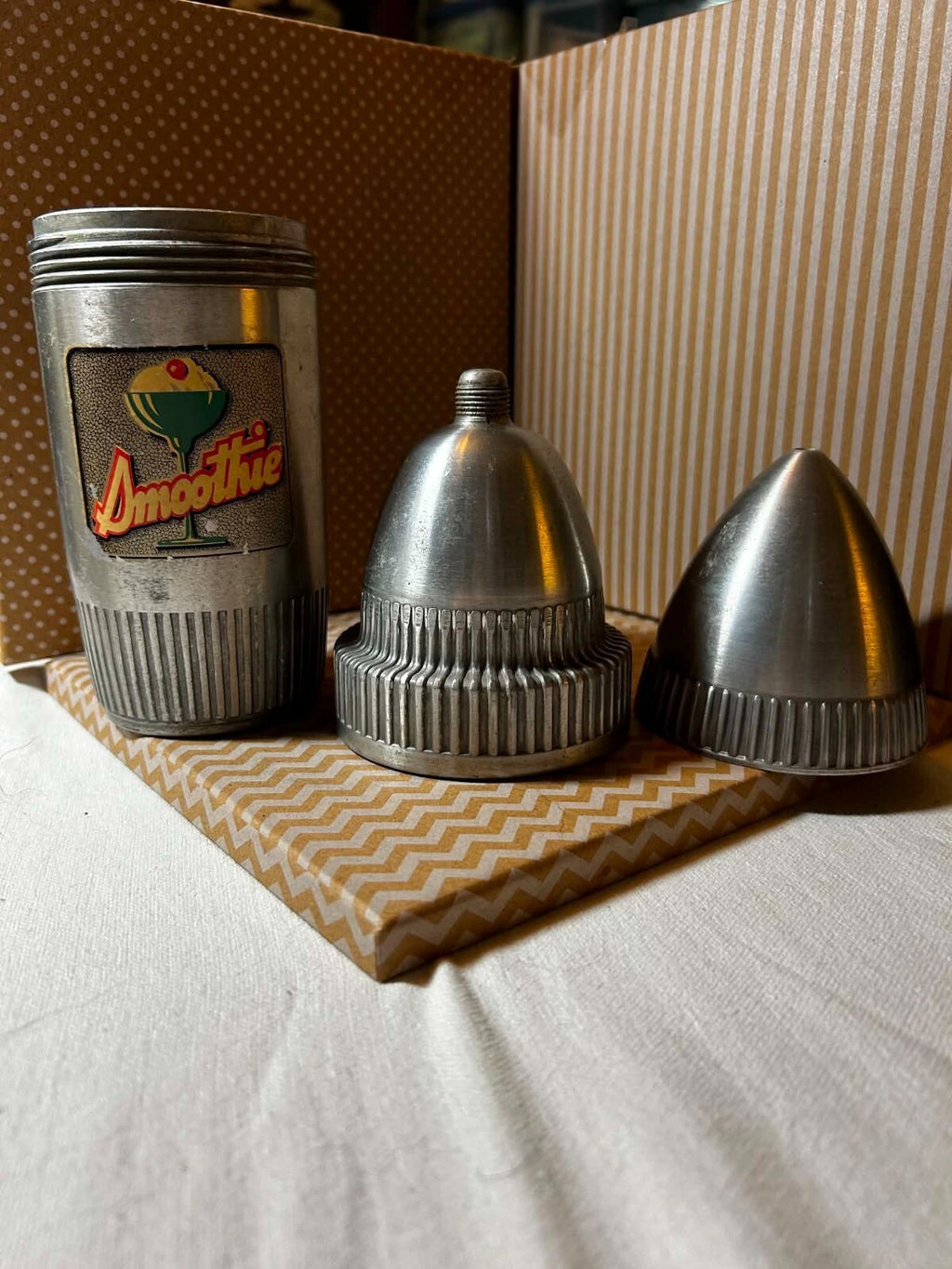 Vintage 1940s Ralmac Smoothie Ice Cream Mixer Original Box Art Deco