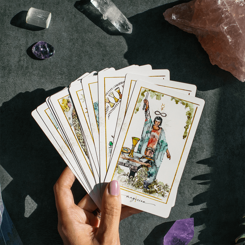 Learn Tarot Bundle: Modern Hue Tarot deck and Decoding the Cards workbook (image 3)