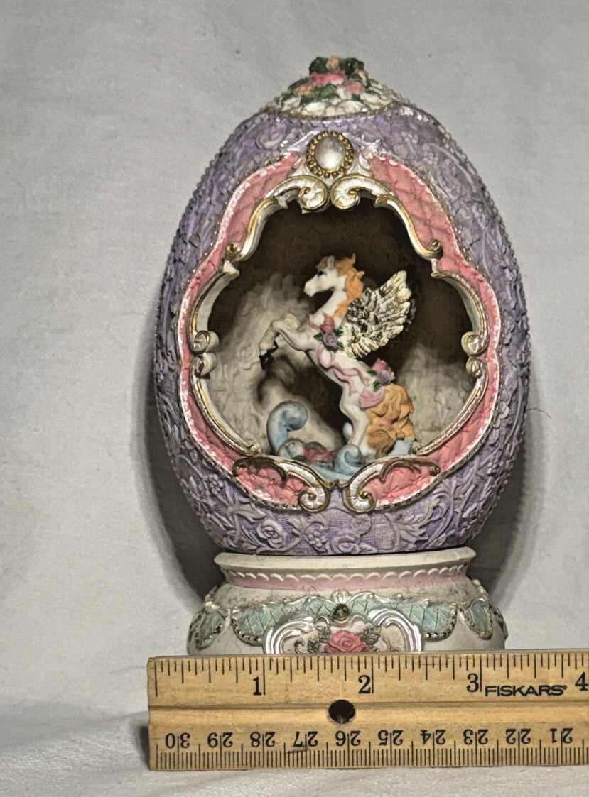 Classic Treasures Pegasus Musical Egg Music Box The Entertainer Victorian Style