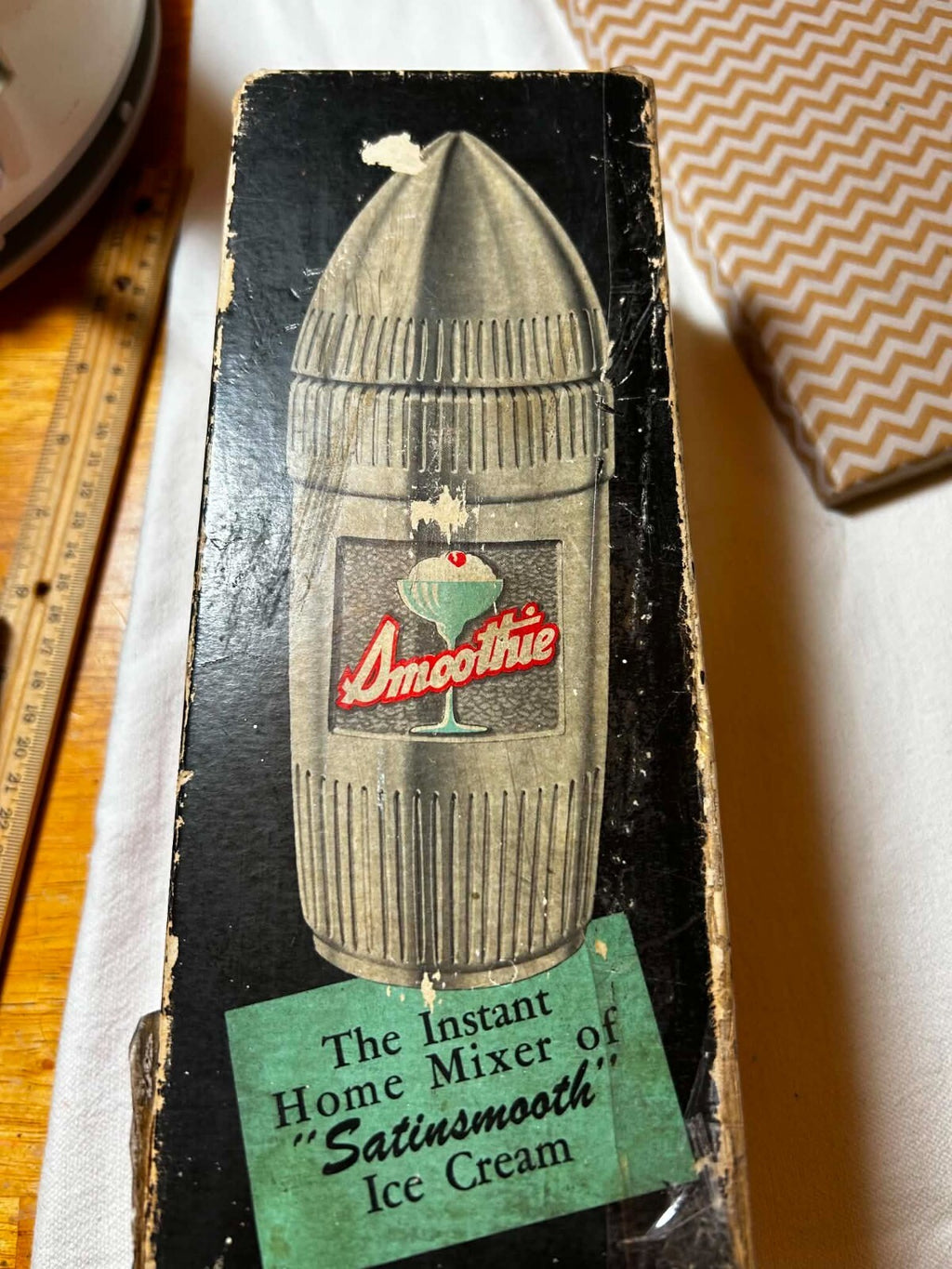 Vintage 1940s Ralmac Smoothie Ice Cream Mixer Original Box Art Deco